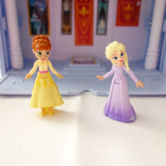 Disney Toys Disney Frozen 2 Pop Up Adventures Arendelle Castle